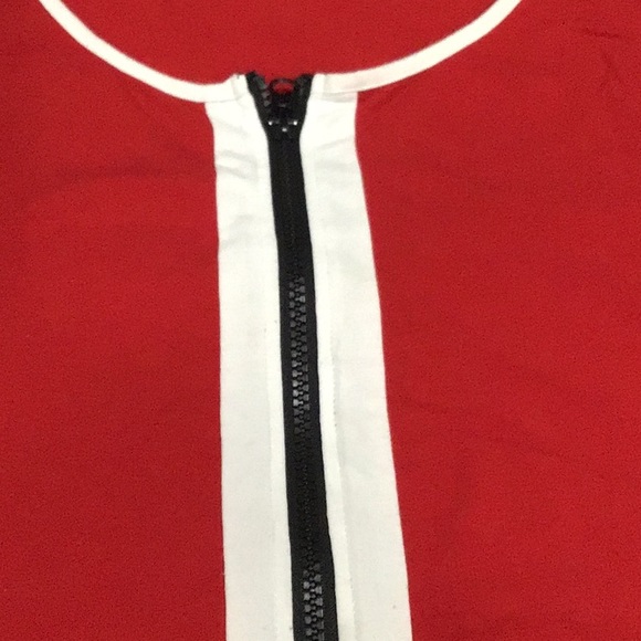 Guess Zip Up Crop 🔝 Size X Large - Picture 3 of 7